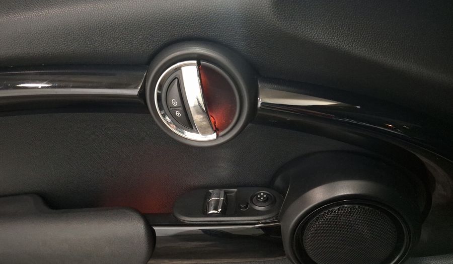 Mini Cooper 1.5 COOPER CHILI DCT Hatchback 2019