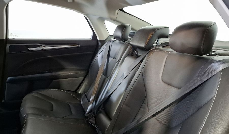 Ford Fusion 2.0 GTDI TITANIUM PLUS AT Sedan 2014