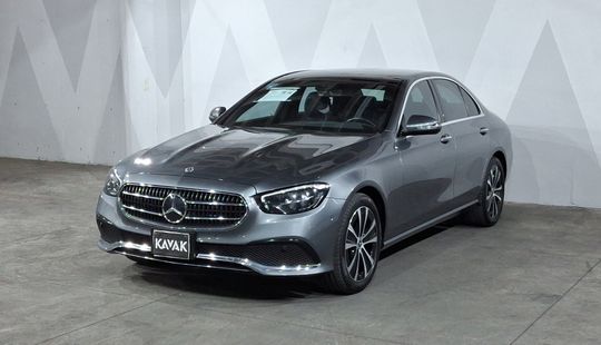 Mercedes Benz • Clase E