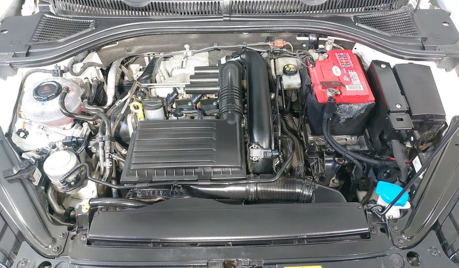 Volkswagen Jetta 1.4 R-LINE AUTO Sedan 2020