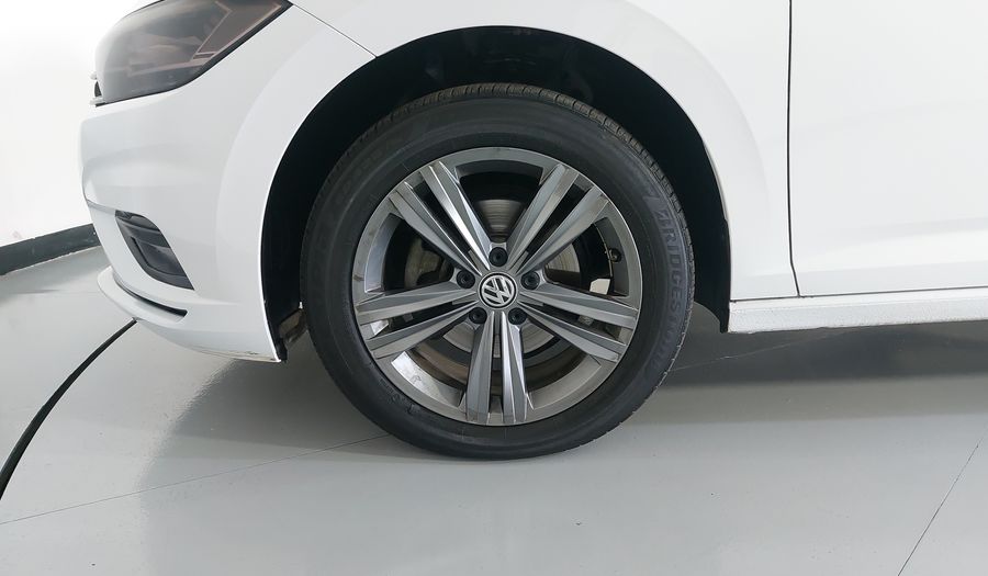 Volkswagen Jetta 1.4 R-LINE AUTO Sedan 2020