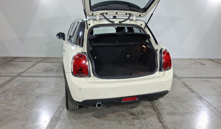 Mini Cooper 1.5 COOPER CHILI DCT Hatchback 2019