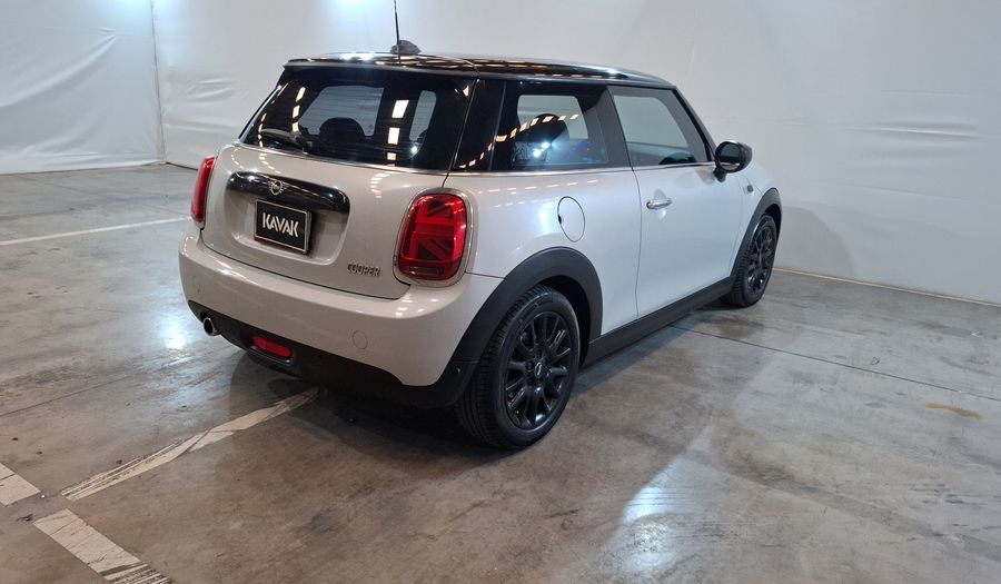 Mini Cooper 1.5 COOPER PEPPER Hatchback 2020