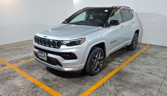 Jeep • Compass