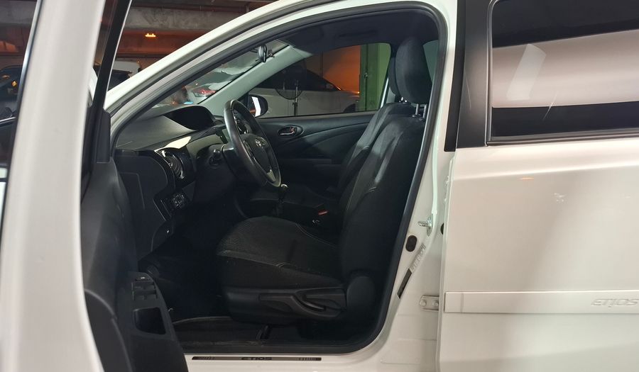 Toyota Etios 1.5 XLS PACK Hatchback 2023