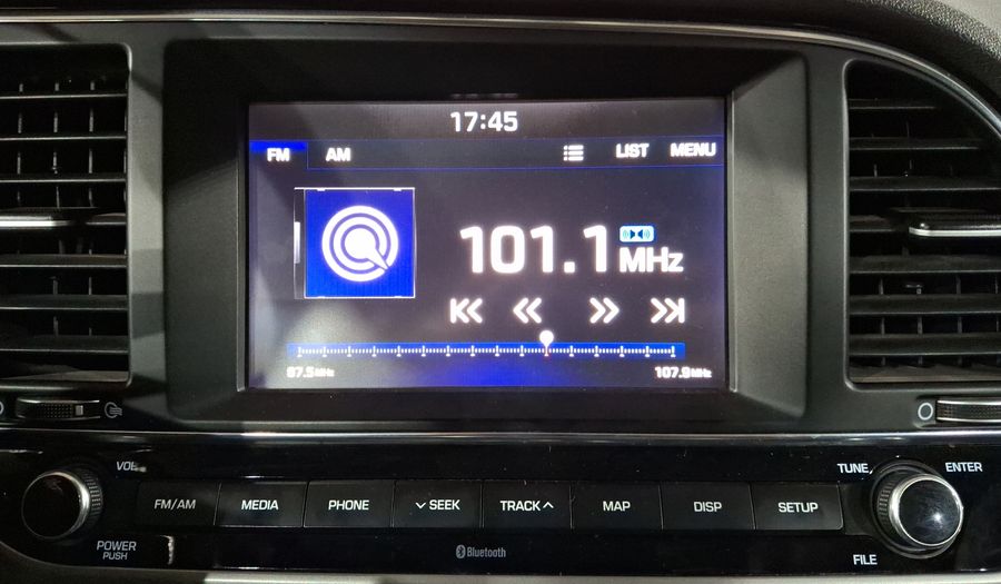 Hyundai Elantra 2.0 LIMITED TECH NAVI AT Sedan 2017