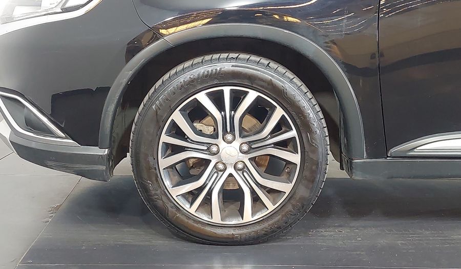 Mitsubishi Outlander 2.0 COMFORT CVT Suv 2018