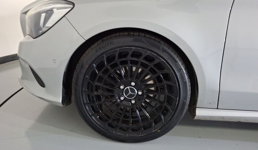 Mercedes Benz Clase Cla 1.6 CLA 200 SPORT DCT Coupe 2019