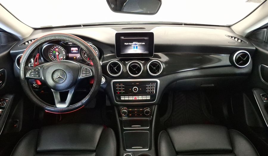 Mercedes Benz Clase Cla 1.6 CLA 200 SPORT DCT Coupe 2019