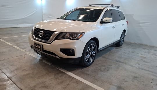 Nissan • Pathfinder