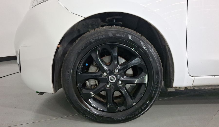 Nissan March 1.6 EXCLUSIVE BI-TONO AUTO Hatchback 2019