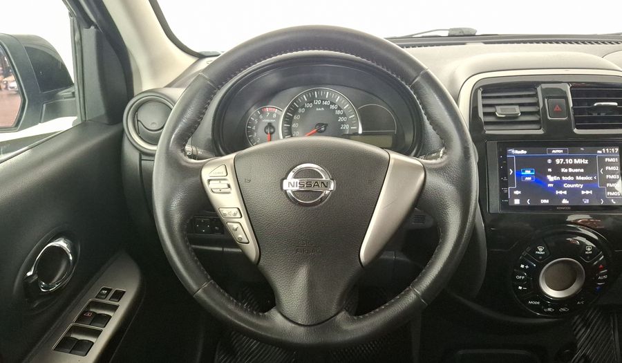Nissan March 1.6 EXCLUSIVE BI-TONO AUTO Hatchback 2019