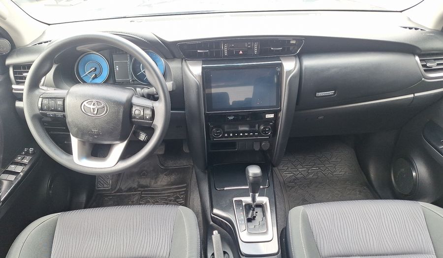 Toyota Fortuner 2.7 AUTO SR5 Suv 2023