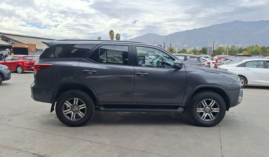 Toyota Fortuner 2.7 AUTO SR5 Suv 2023
