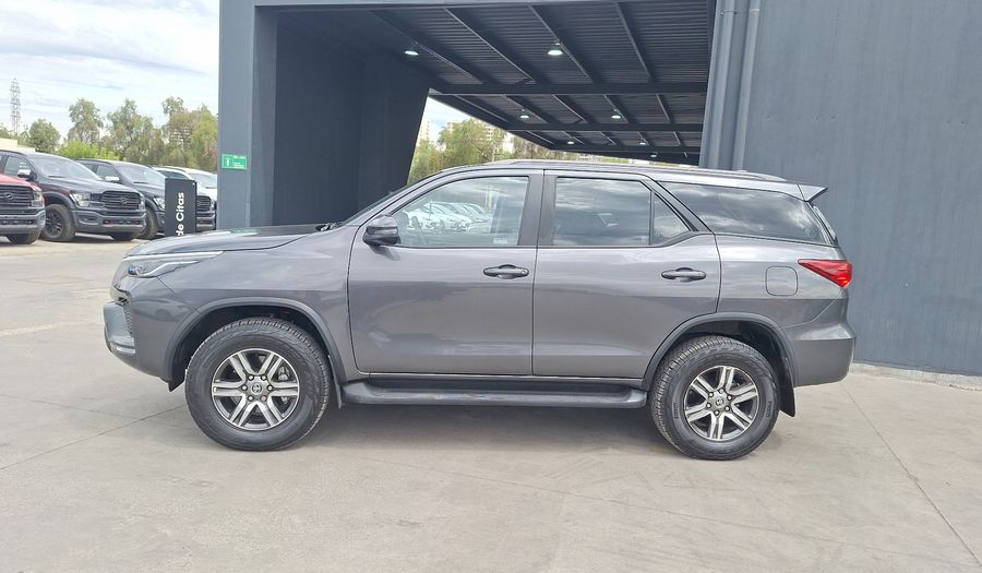 Toyota Fortuner 2.7 AUTO SR5 Suv 2023