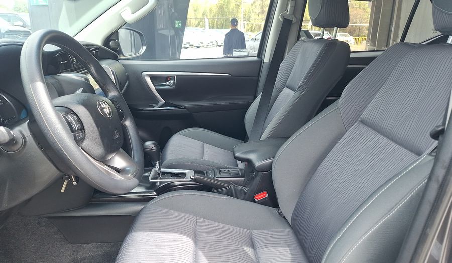 Toyota Fortuner 2.7 AUTO SR5 Suv 2023