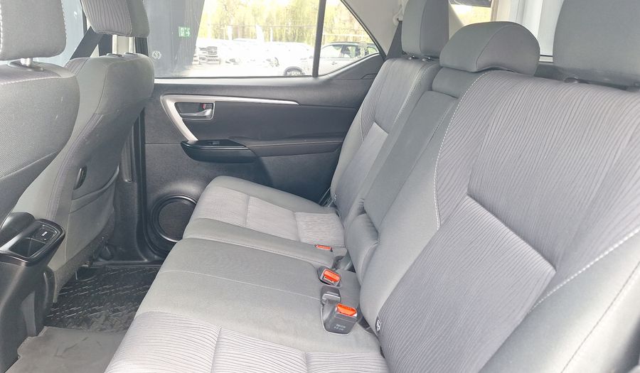 Toyota Fortuner 2.7 AUTO SR5 Suv 2023
