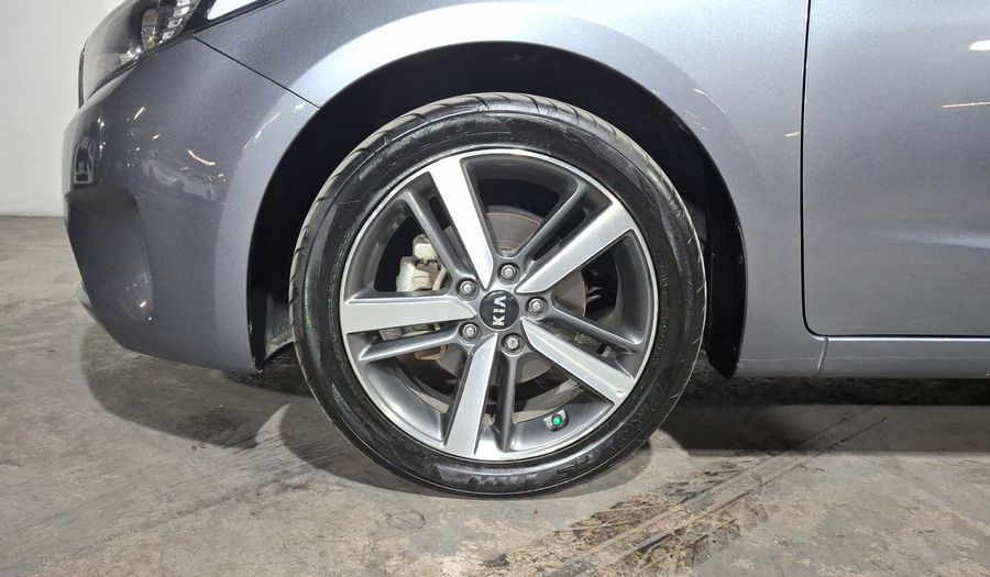 Kia Forte 2.0 SX MT Hatchback 2017