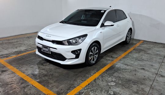 Kia • Rio