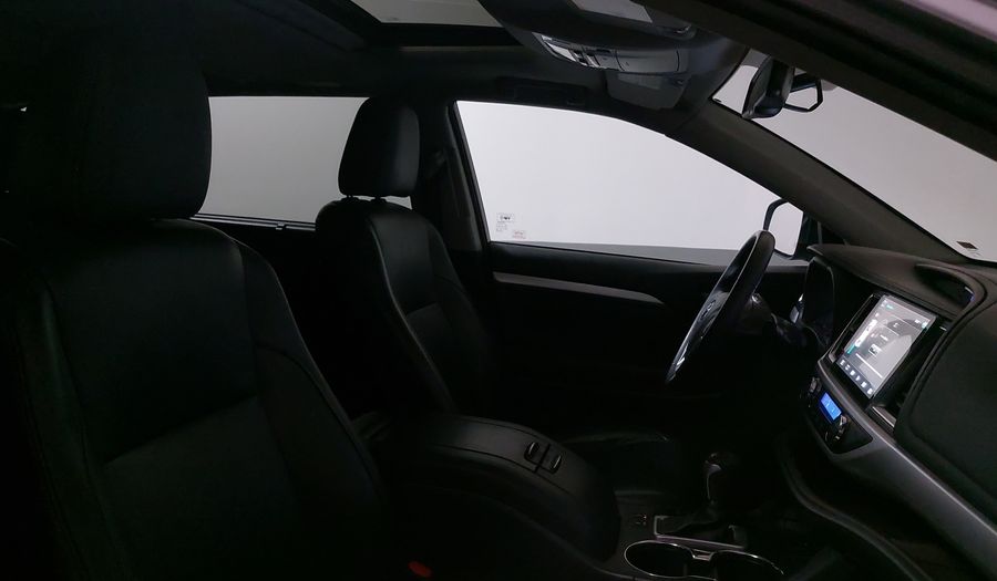 Toyota Highlander 3.5 XLE Suv 2016