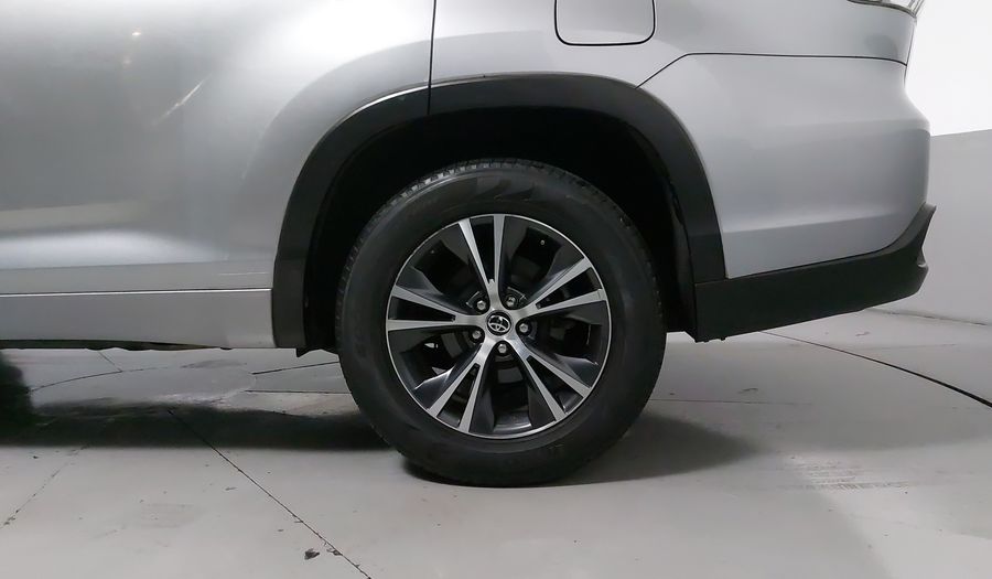Toyota Highlander 3.5 XLE Suv 2016