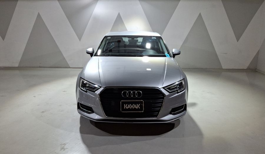 Audi A3 1.4 35 SELECT DCT Sedan 2019