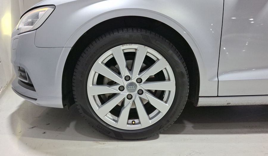 Audi A3 1.4 35 SELECT DCT Sedan 2019