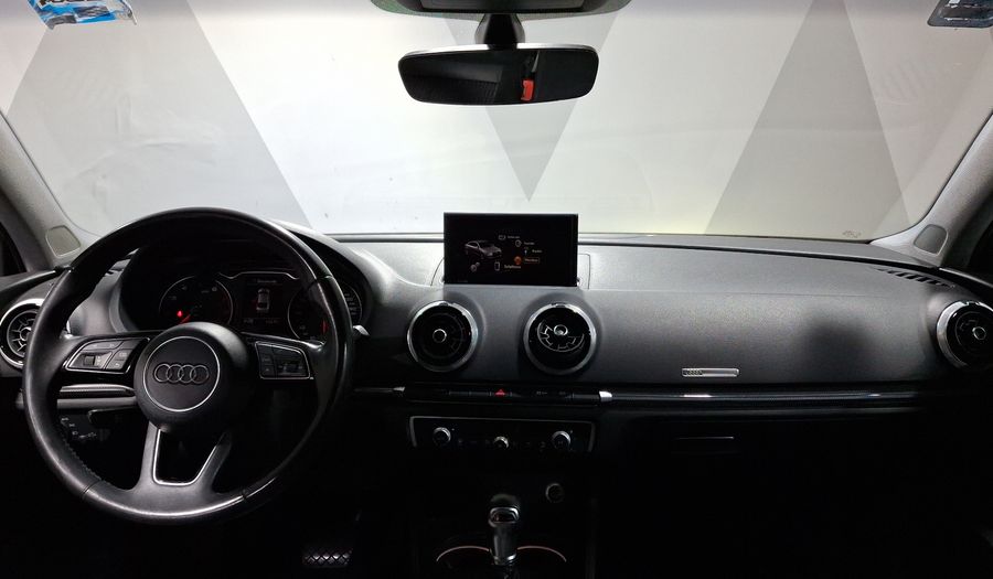 Audi A3 1.4 35 SELECT DCT Sedan 2019