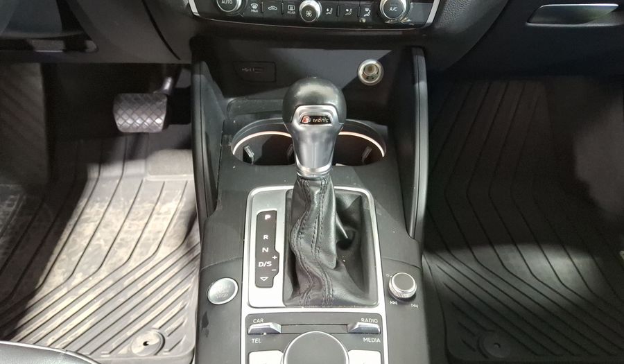 Audi A3 1.4 35 SELECT DCT Sedan 2019