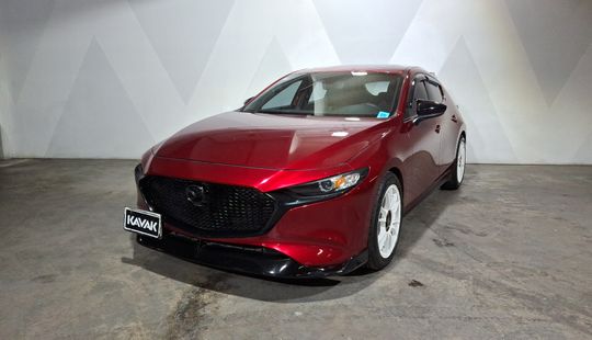 Mazda • Mazda 3