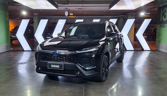 Toyota • Corolla Cross