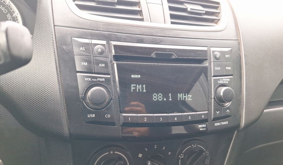 Suzuki Swift 1.2 GLS Hatchback 2015