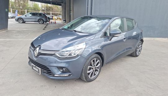 Renault • Clio