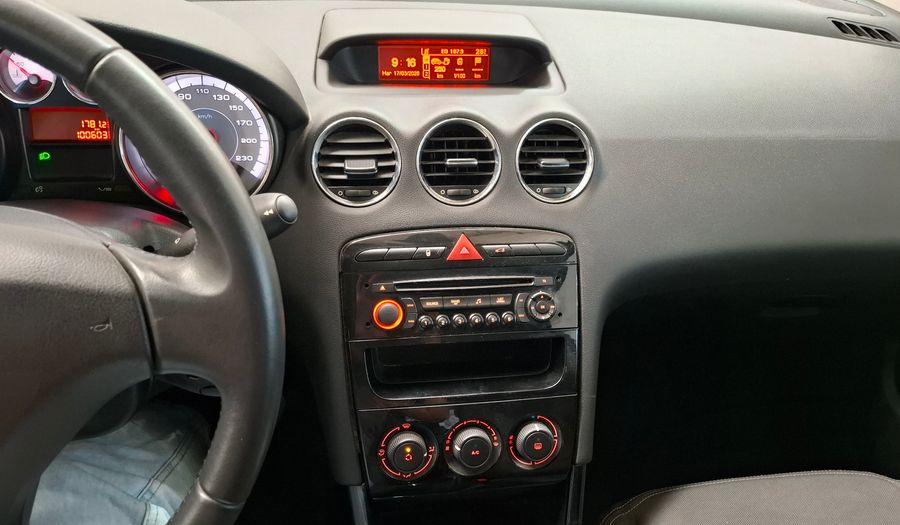 Peugeot 308 1.6 ACTIVE Hatchback 2016