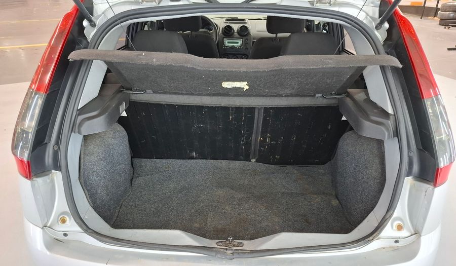 Ford Fiesta 1.6 AMBIENTE Hatchback 2011