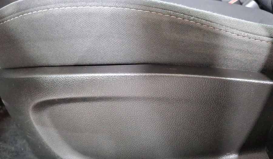 Chevrolet Sonic 1.6 AT K LT Hatchback 2017