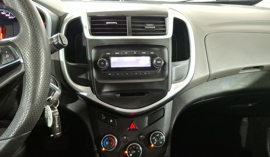 Chevrolet Sonic 1.6 AT K LT Hatchback 2017