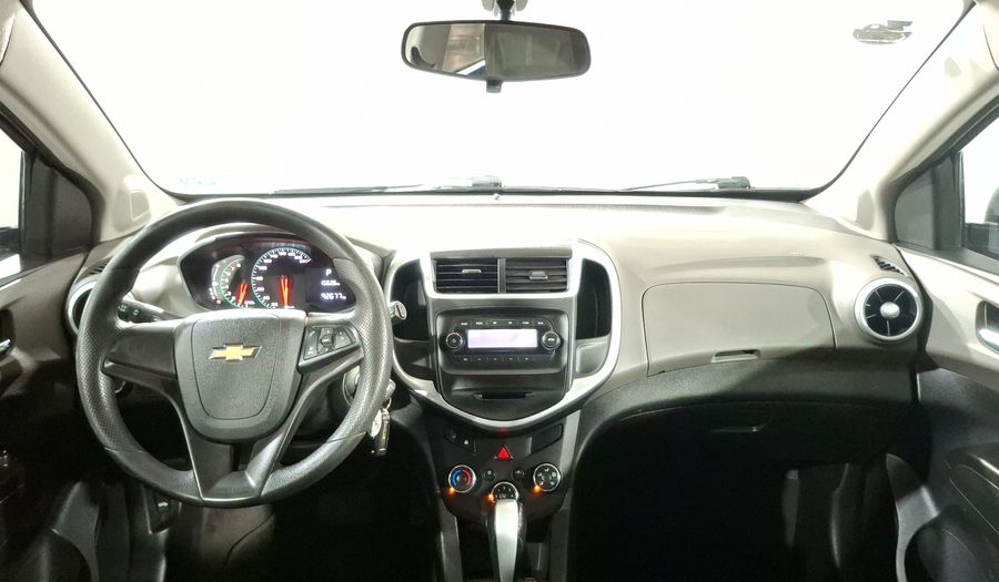 Chevrolet Sonic 1.6 AT K LT Hatchback 2017