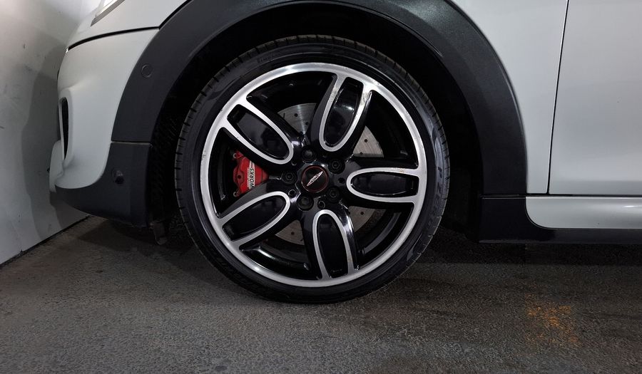 Mini John Cooper Works 2.0 JOHN COOPER WORKS HOT CHILI AT Hatchback 2017