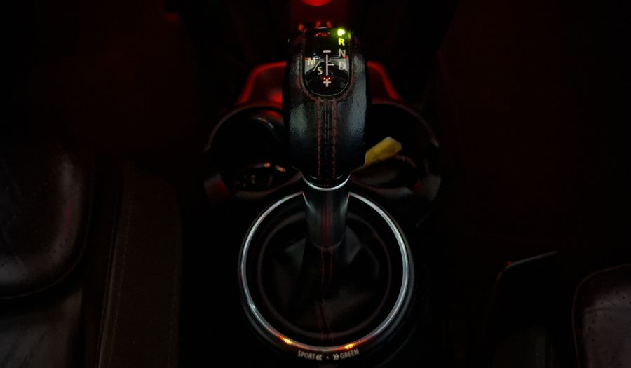 Mini John Cooper Works 2.0 JOHN COOPER WORKS HOT CHILI AT Hatchback 2017