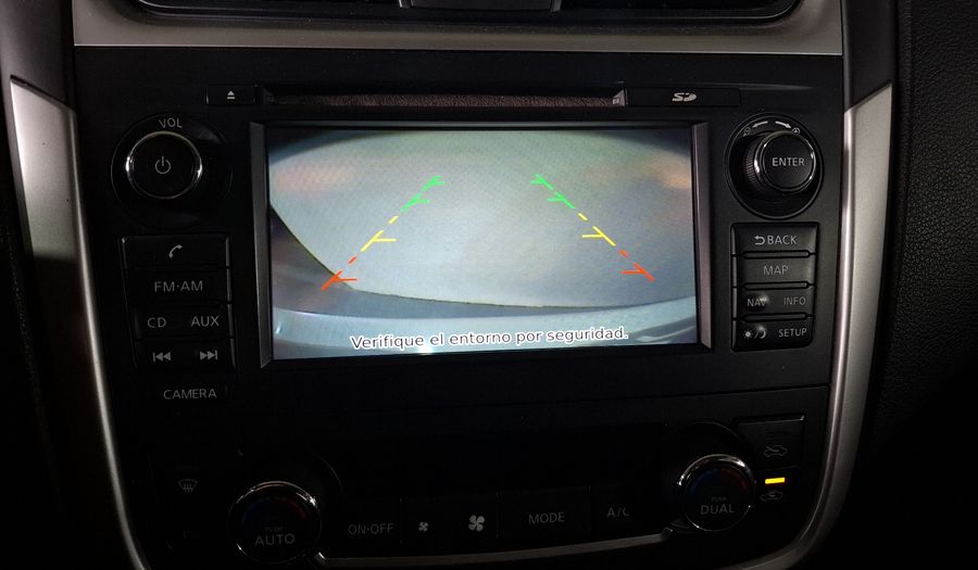 Nissan Altima 2.5 ADVANCE NAVI CVT Sedan 2017