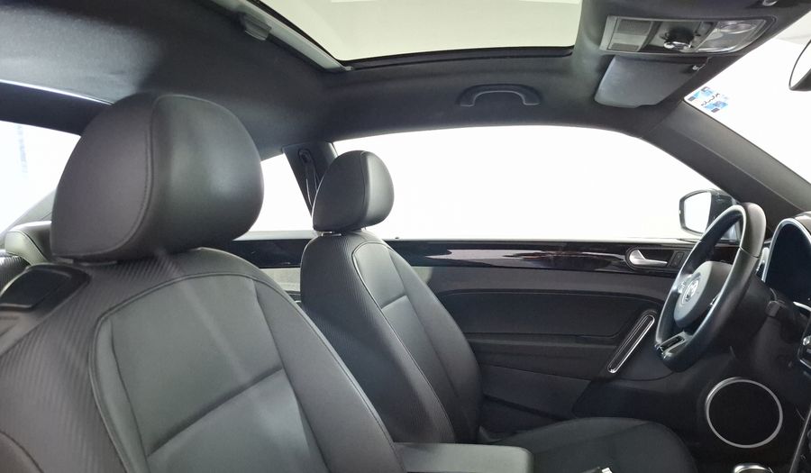 Volkswagen Beetle 2.5 SPORTLINE TIPTRONIC Hatchback 2017