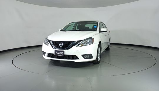 Nissan • Sentra
