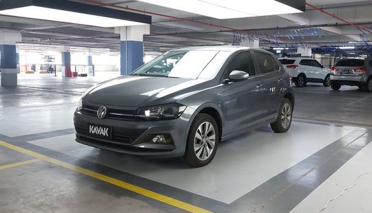Volkswagen • Polo