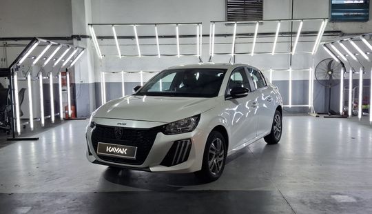 Peugeot • 208