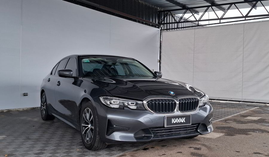 Bmw Serie 3 2.0 320I SPORT LINE Sedan 2022