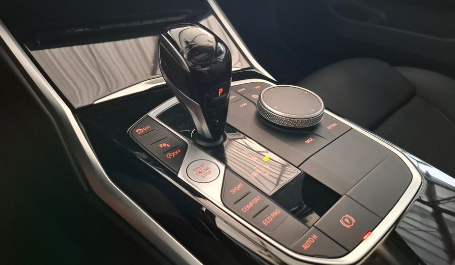 Bmw Serie 3 2.0 320I SPORT LINE Sedan 2022