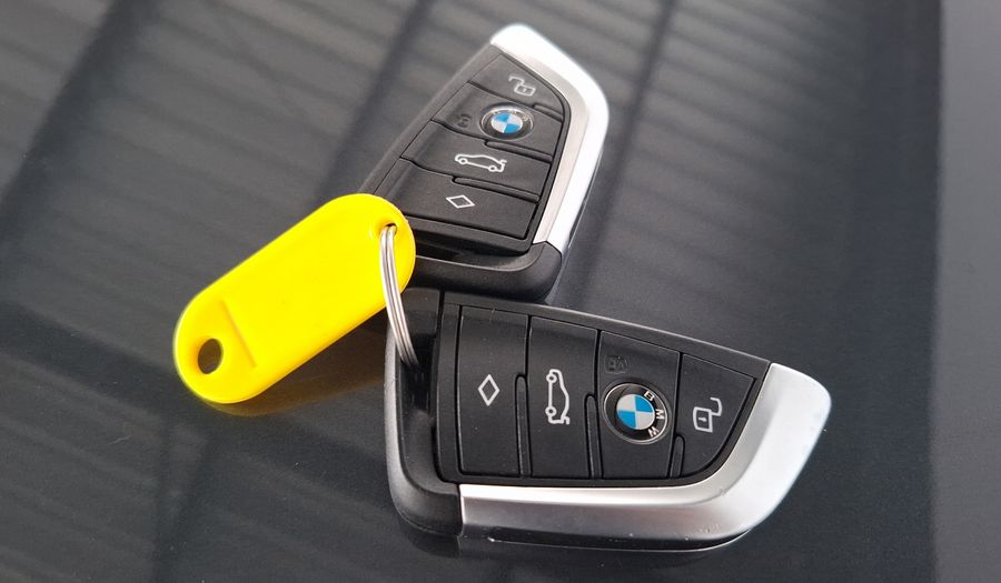 Bmw Serie 3 2.0 320I SPORT LINE Sedan 2022