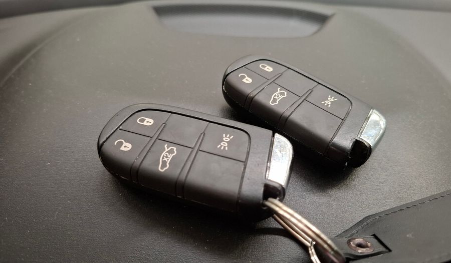 Fiat Cronos 1.3 PRECISION CVT Sedan 2023