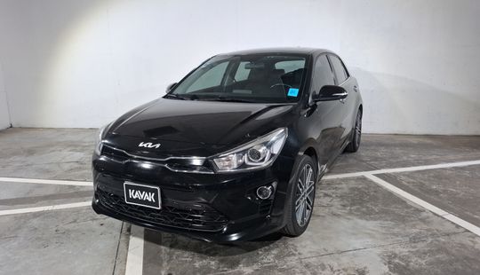 Kia • Rio